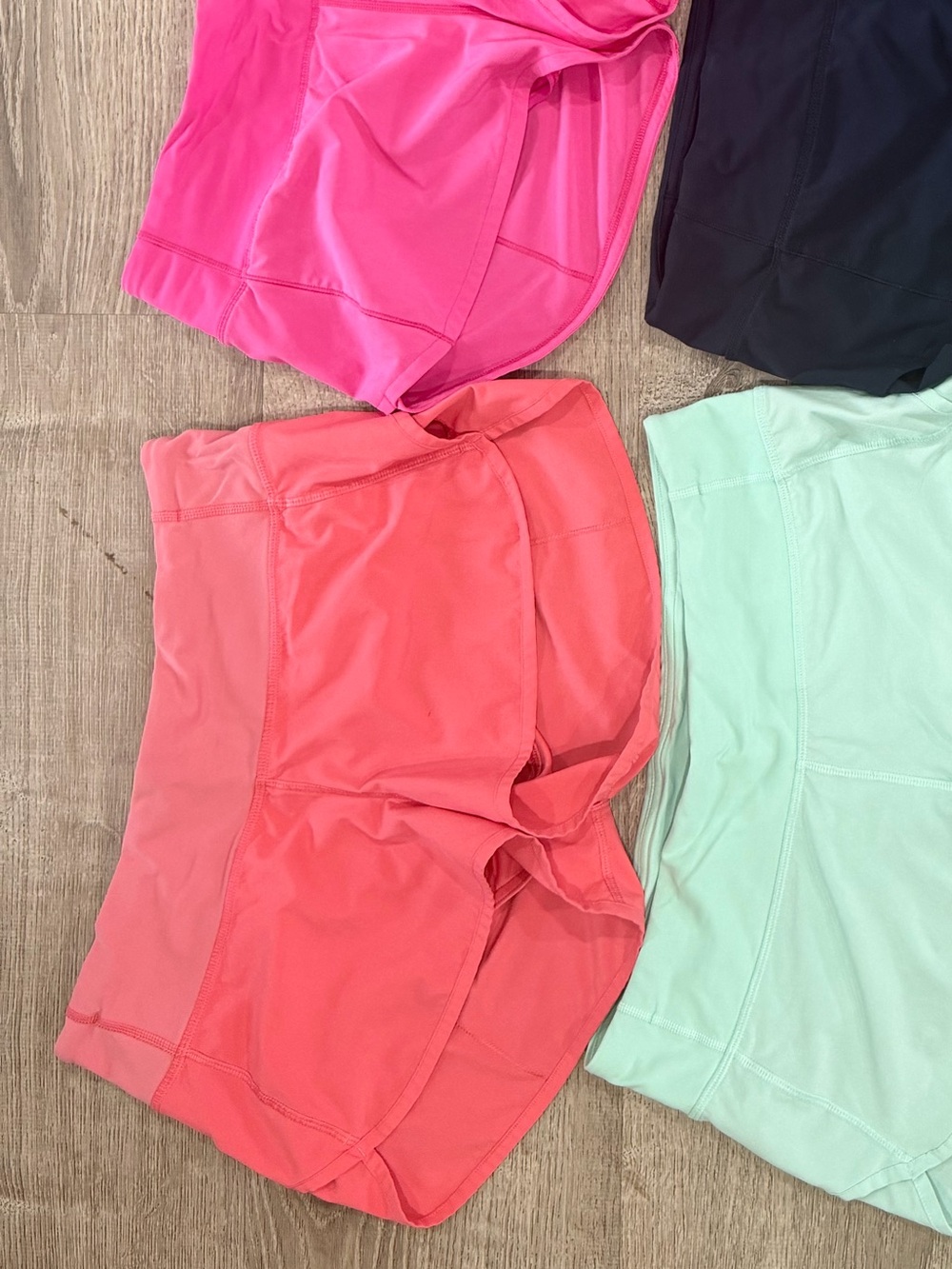 LULULEMON Speed Up Shorts